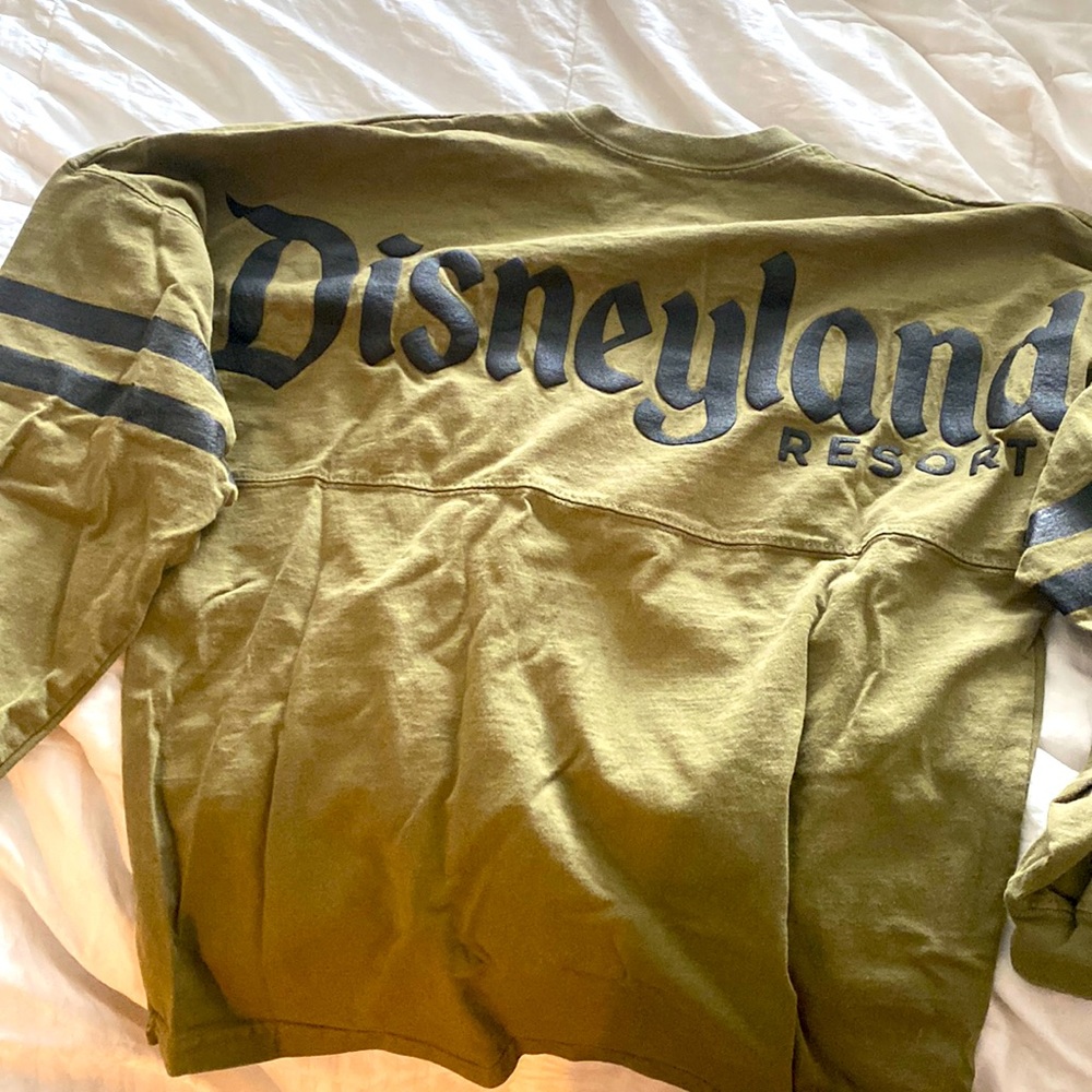 Disneyland long sleeve shirt